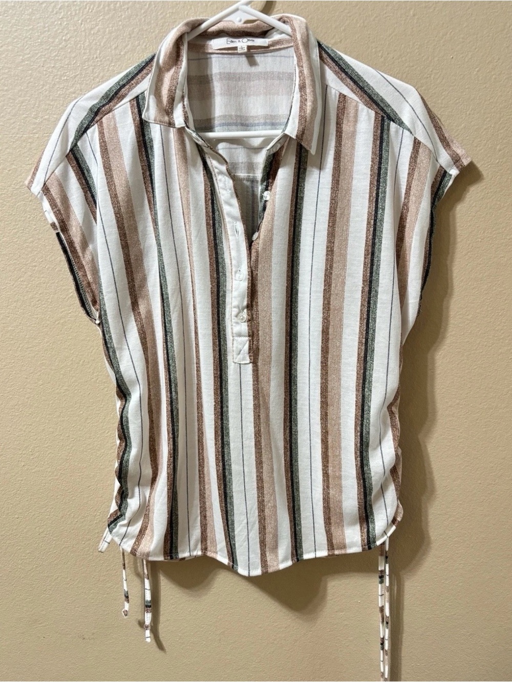 Eden and Olivia Striped Top Cinched Drawstring Sides Lightweight Spring Large